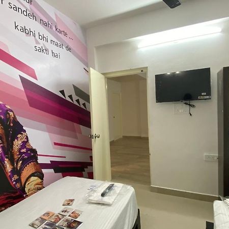 C Suites - Royal Homes II Short & Long Stays Bangalore Extérieur photo