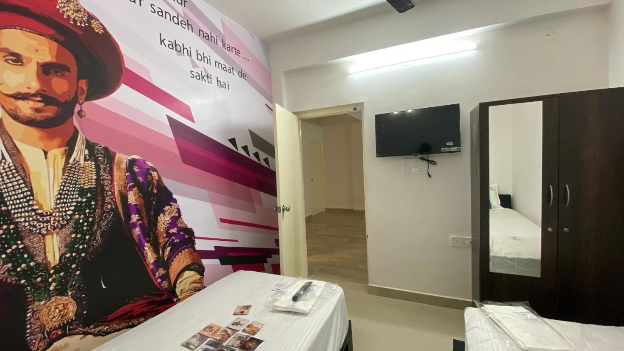 C Suites - Royal Homes II Short & Long Stays Bangalore Extérieur photo